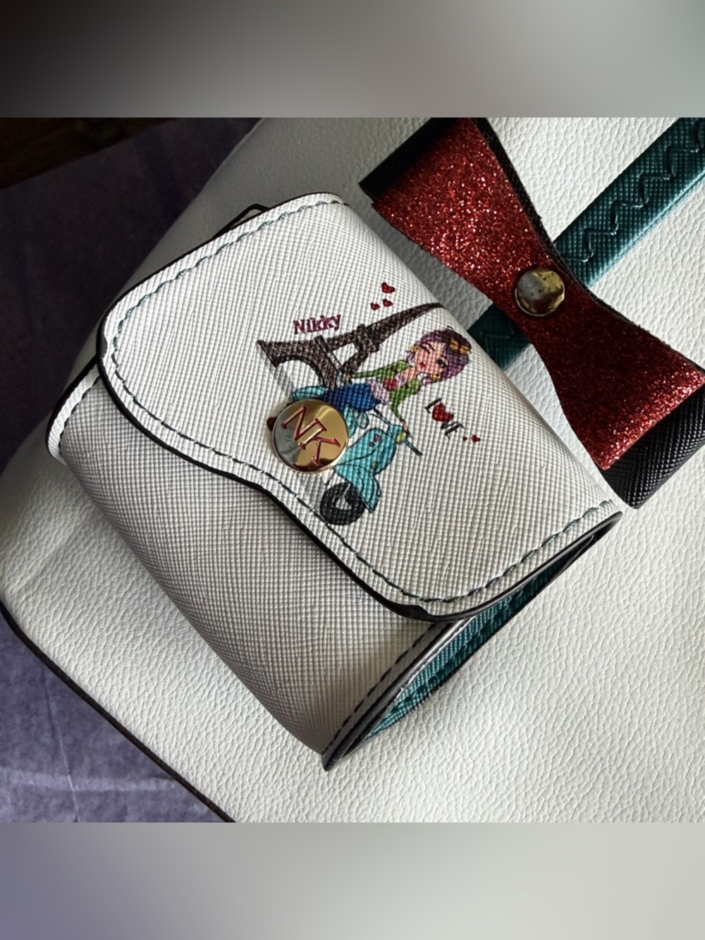 NIKKY by NICOLE LEE White Paris Illustration Satchel Bag NEW w/ Purse Charms - Picture 6 of 16